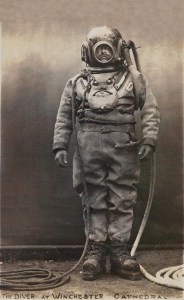 1900s diving suit